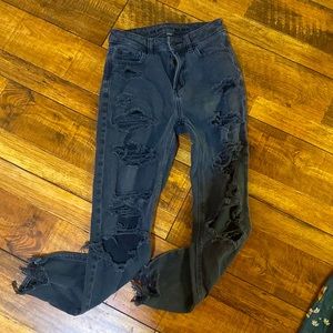 American Eagle | distressed black denim pants.